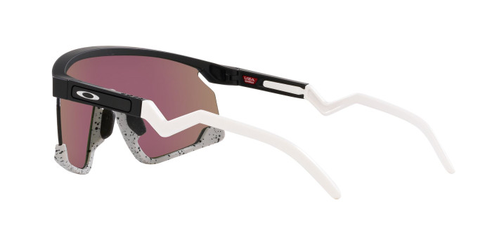 detail Oakley BXTR