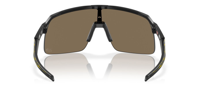 detail Unisex sportovní brýle OAKLEY SUTRO LITE