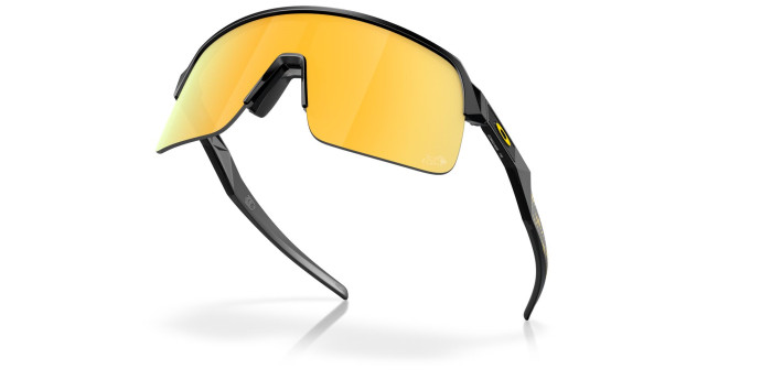 detail Unisex sportovní brýle OAKLEY SUTRO LITE