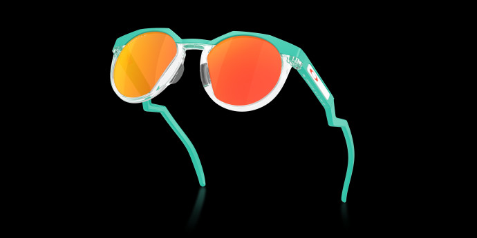detail Oakley HSTN