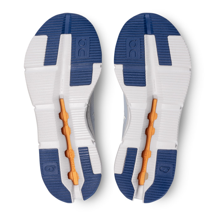 detail Dámské volnočasové boty ON Cloudnova Form