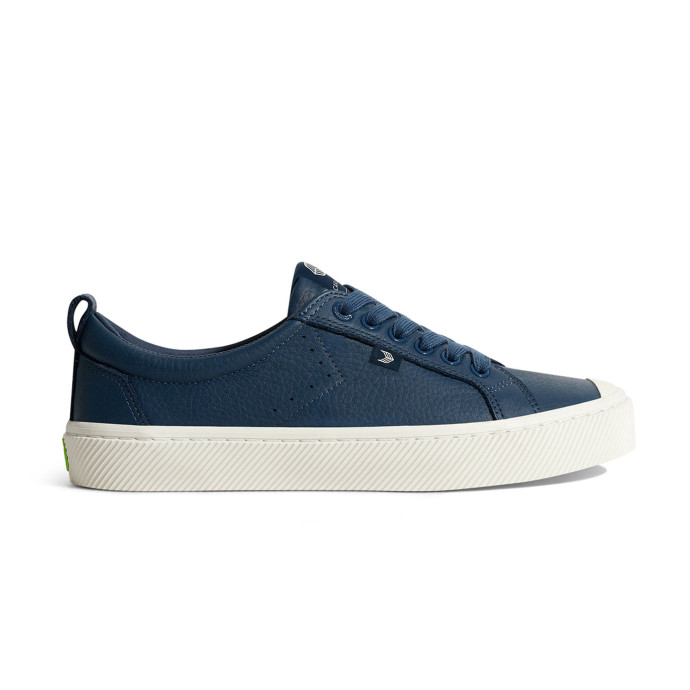 detail Dámské volnočasové boty Cariuma OCA Low Premium Leather