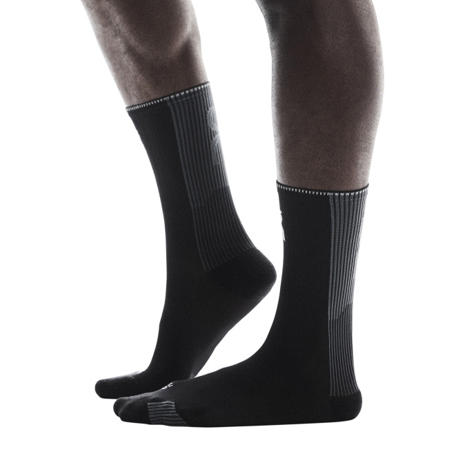 detail Unisex ponožky ON Performance Run Sock High