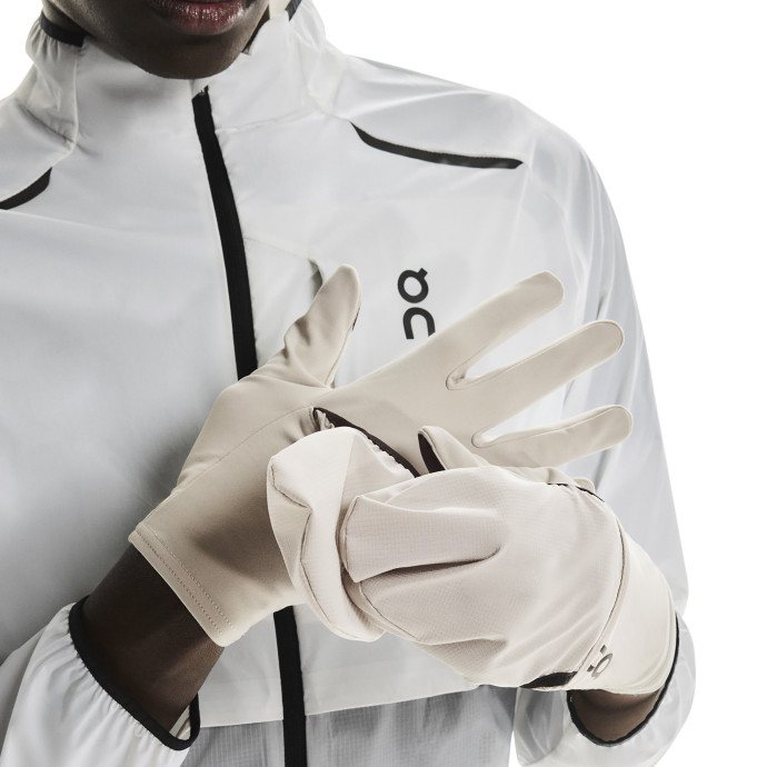detail ON Core Glove