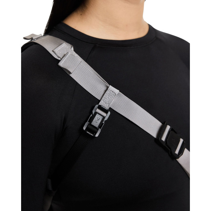 detail Unisex batoh ON Sling Pack 9L
