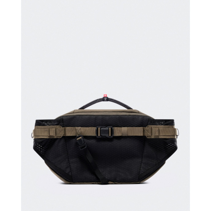 detail ON Sling Pack 9L