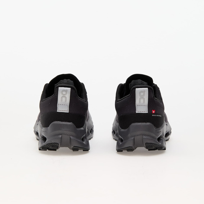 detail Pánské běžecké boty ON Cloudsurfer Trail Waterproof