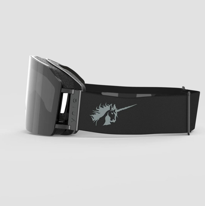 detail Yniq Model Nine