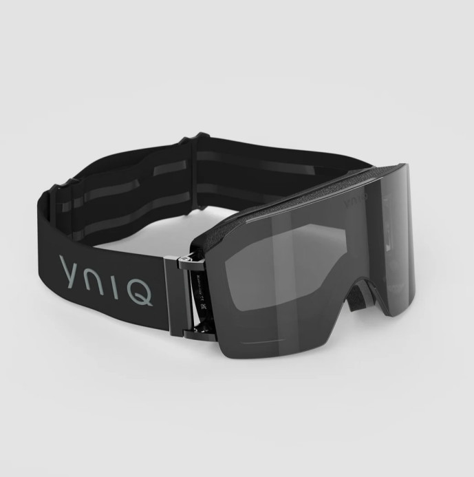 detail Yniq Model Nine