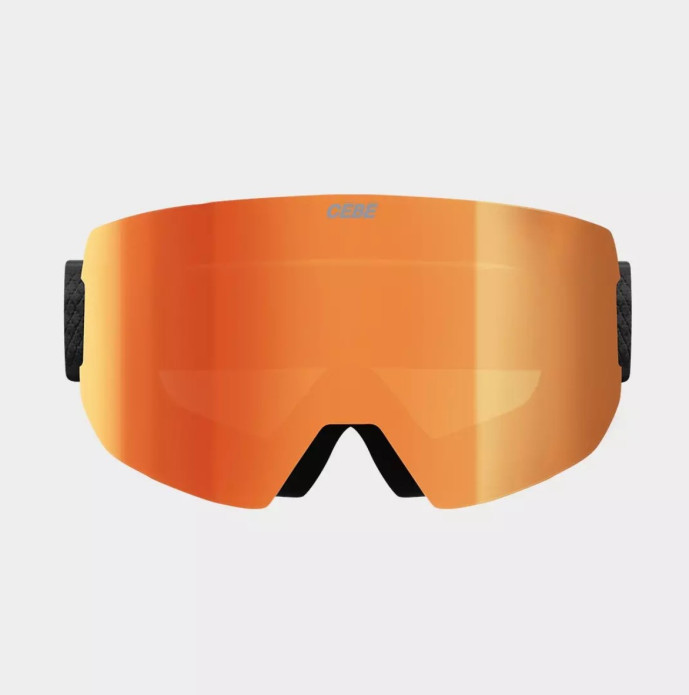 detail CÉBÉ VERSUS 2