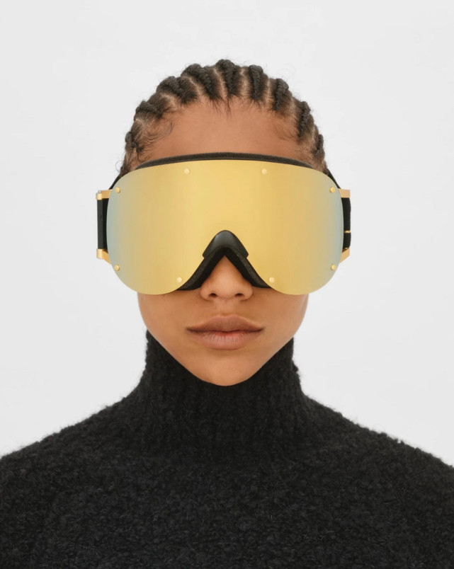 detail Unisex LYŽAŘSKÉ Yniq Model Four