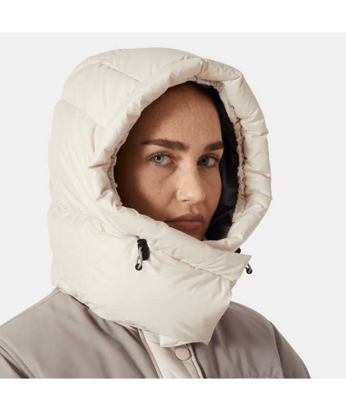detail Dámský kabát Helly Hansen W ESCAPE DOWN COAT