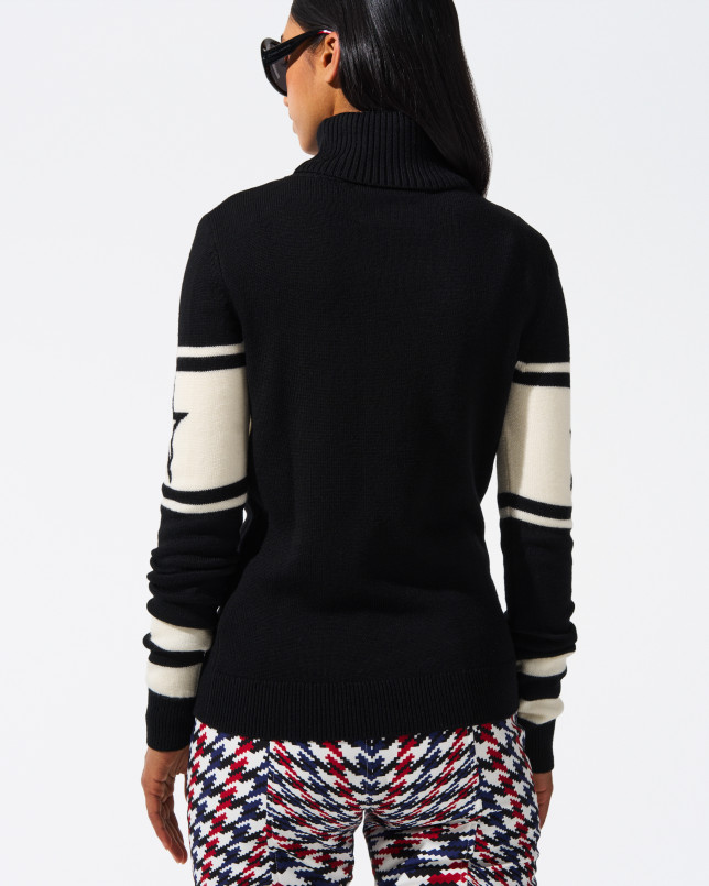 detail Dámský svetr Perfect Moment schild sweater