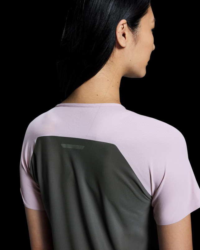 detail Dámské tričko ON Performance-T