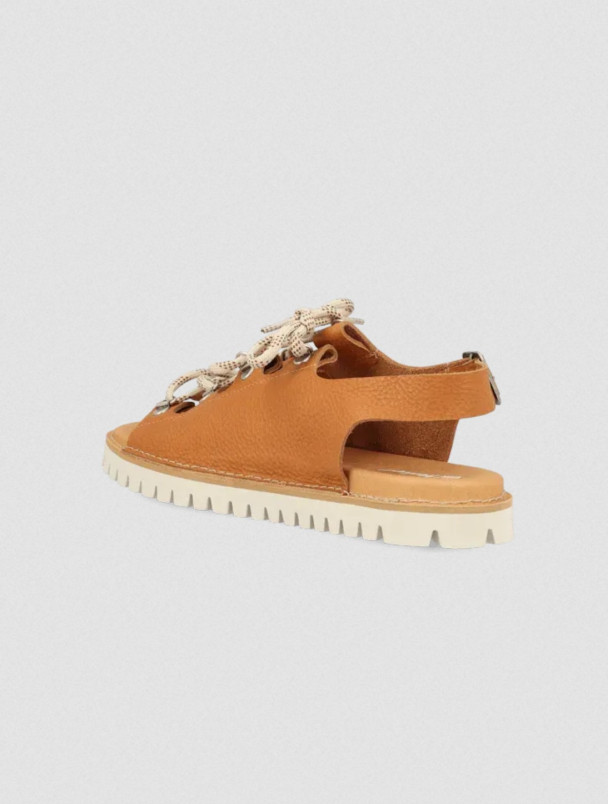 detail Dámské volnočasové boty Luis Trenker Lusalea