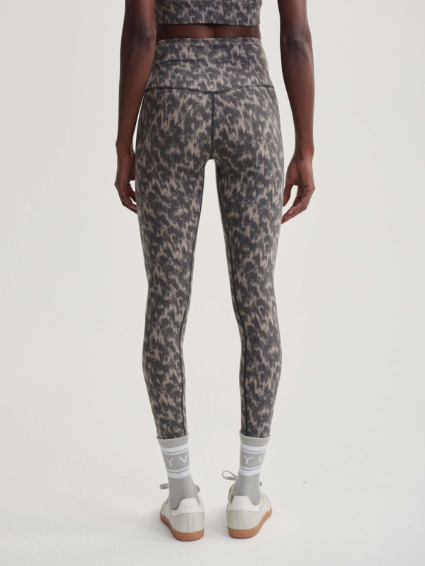 detail Dámské legíny Varley Move High Legging 25