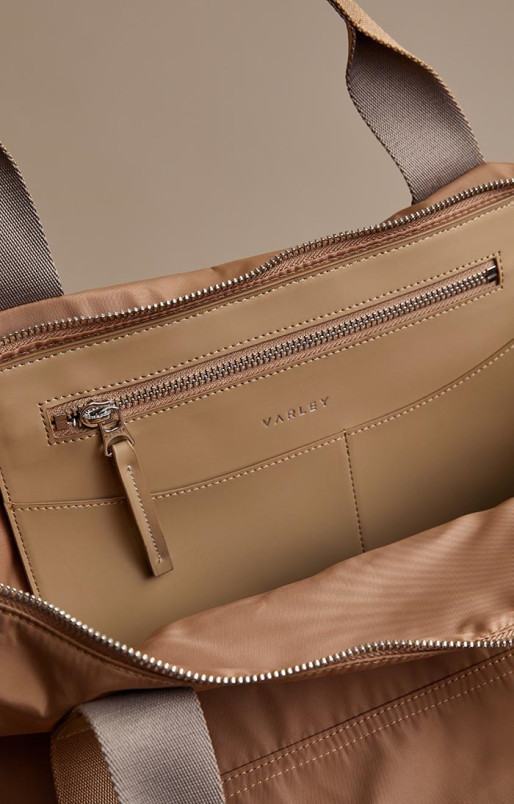 detail Dámská taška Varley Montlake Weekend Bag