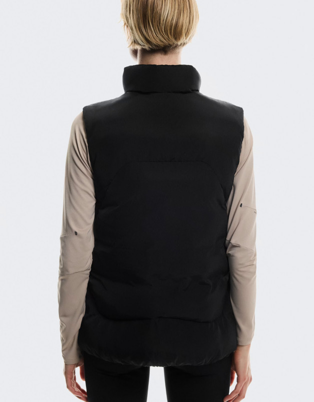 detail Dámská vesta ON All-Day Puffer Vest