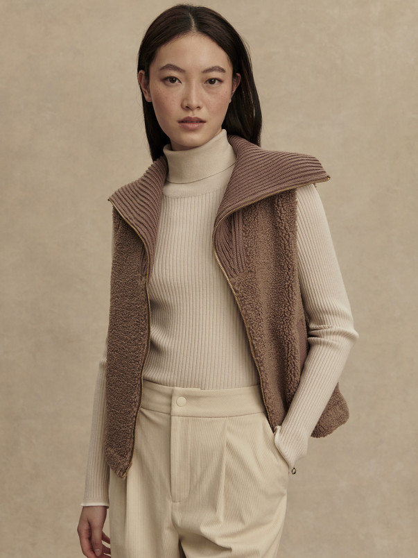 detail Dámská vesta Varley Aspen Gilet