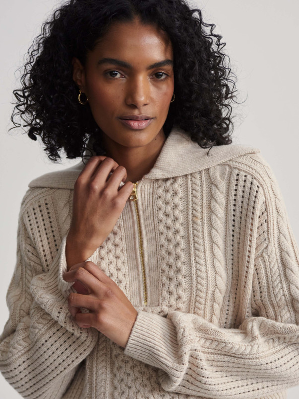 detail Dámský svetr Varley Camello Relaxed Cable Half Zip