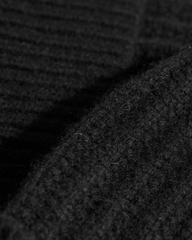 detail Dámská čepice FROM FUTURE BONNET A REVERS