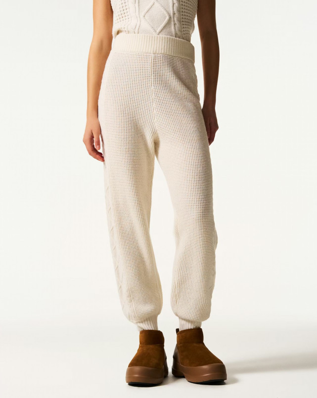 detail Dámské kalhoty Perfect Moment crystal merino wool jogger