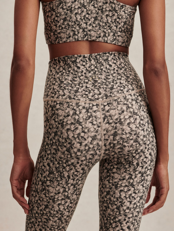 detail Dámské legíny Varley Freesoft High Rise Legging 28
