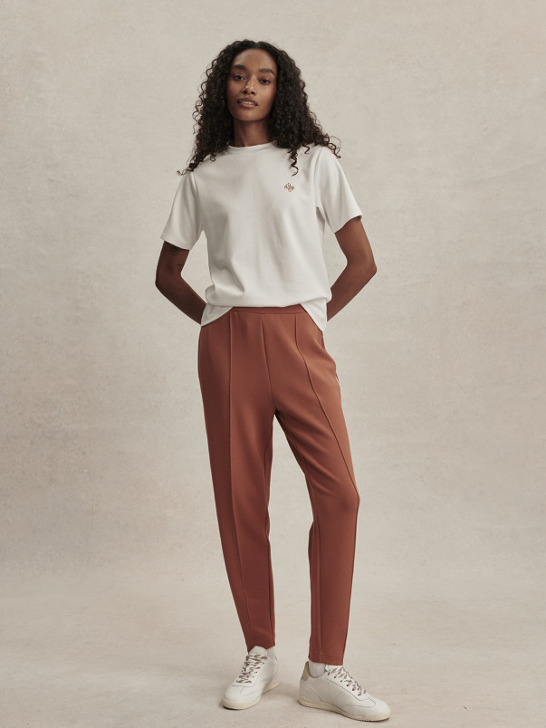 detail Dámské tričko Varley Stevie Branded Tee