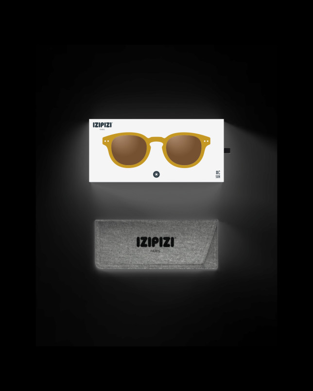 detail IZIPIZI SUN C