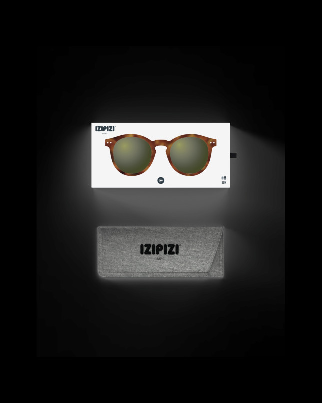 detail IZIPIZI SUN M