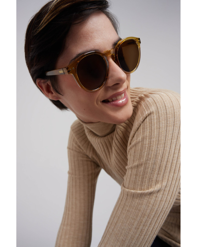 detail IZIPIZI SUN M