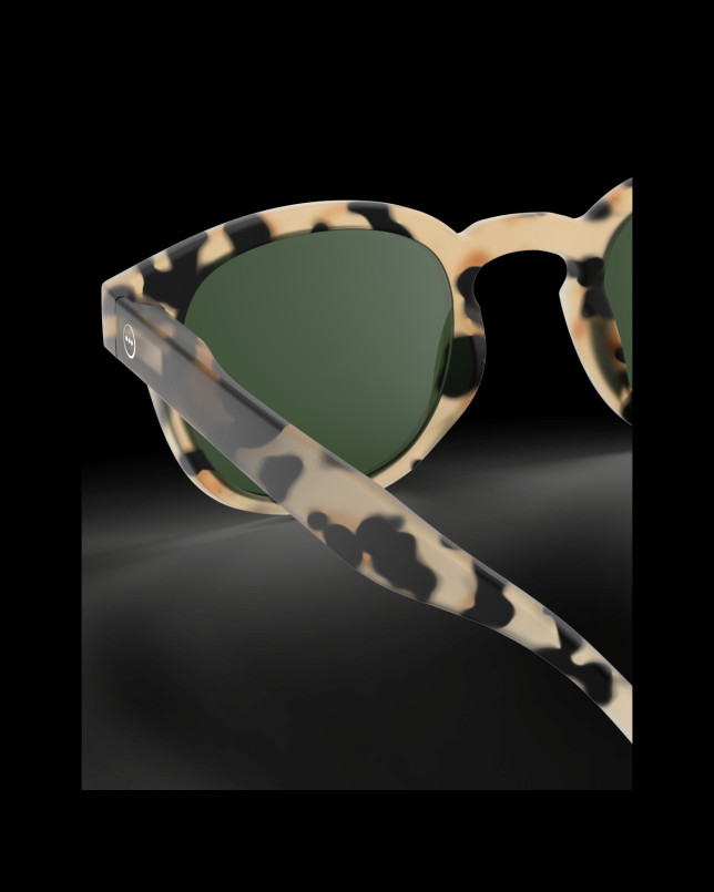 detail IZIPIZI SUN C