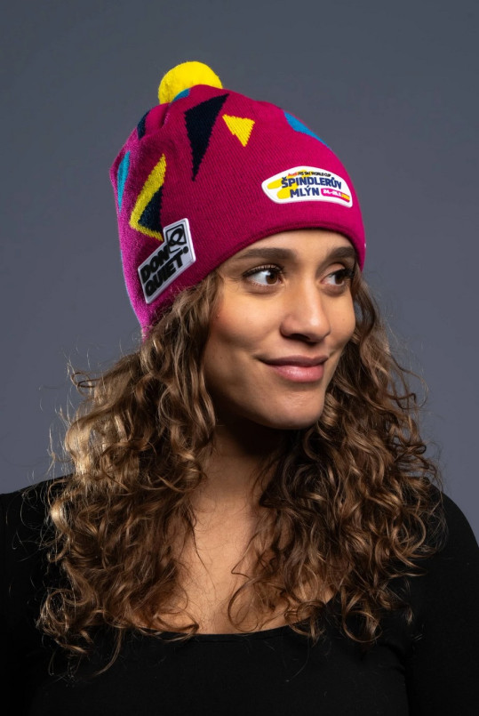 detail WORLD CUP FANS čepice World Cup s bambulí