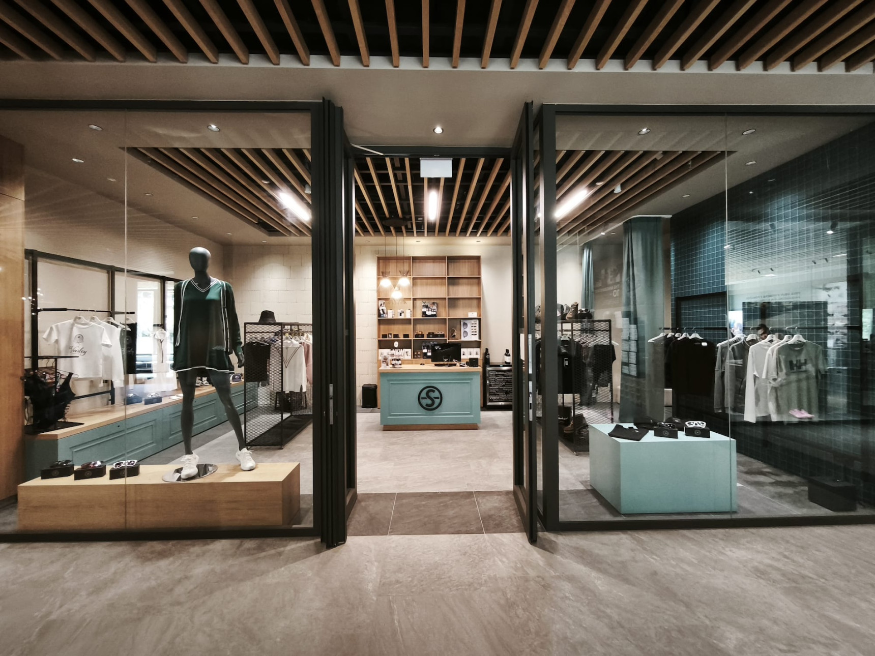 Hlavní fotografie prodejny SUMMIT-SPORT Slovakia